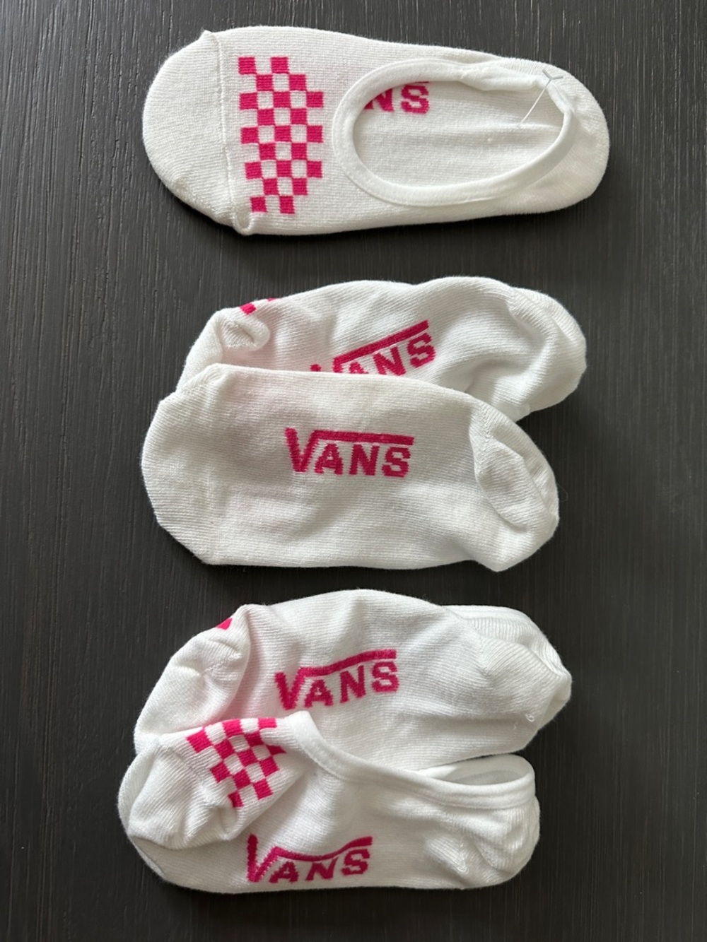 Vans White No-Show Socks with Pink Logo & Checker Accents